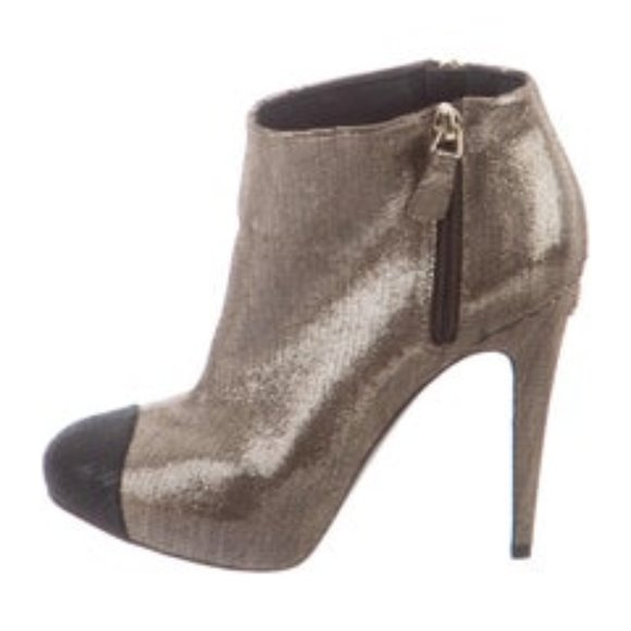 CHANEL 2012 Interlocking CC Logo Boots